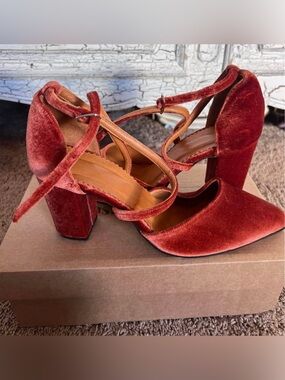 Terracotta handmade heels